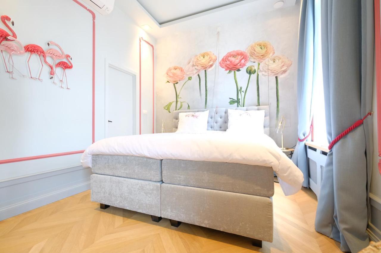 La Maison De La Duchesse De La Valliere - Chambre Rosaline - Parking Prive Gratuit Mons Exteriör bild